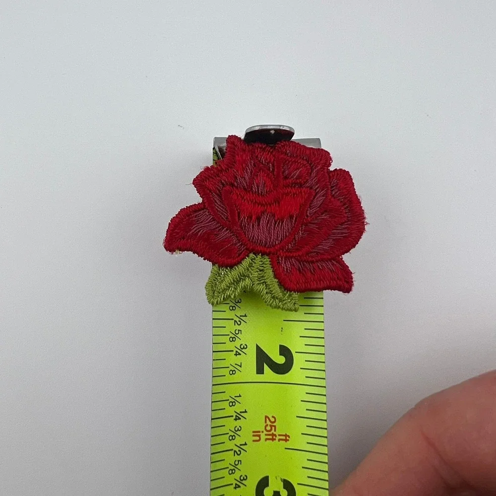 Red Rose Embroidered Patch‎ Applique Sew On Floral Embroidery Craft Patch
